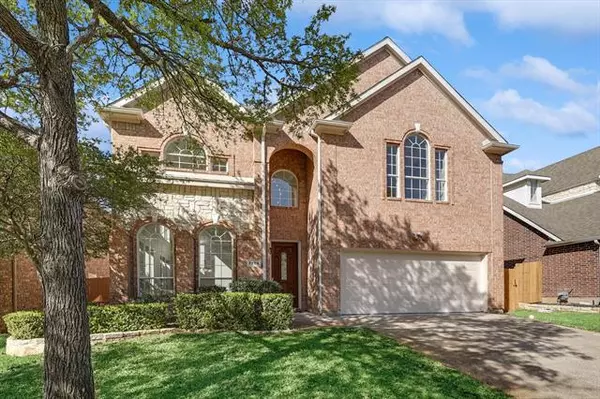 7709 Briarcrest Court, Irving, TX 75063