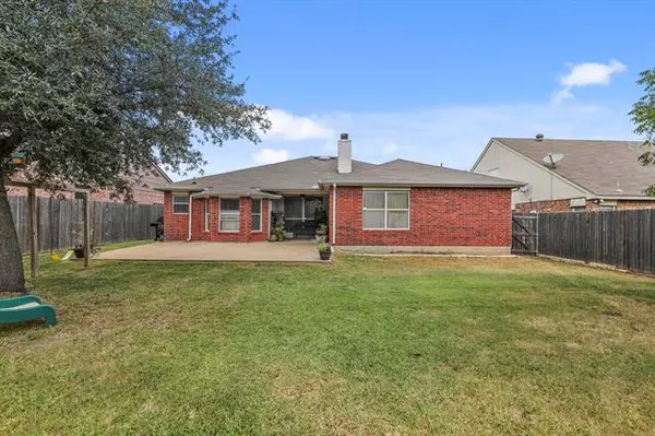 Burleson, TX 76028,709 Crestmont Drive