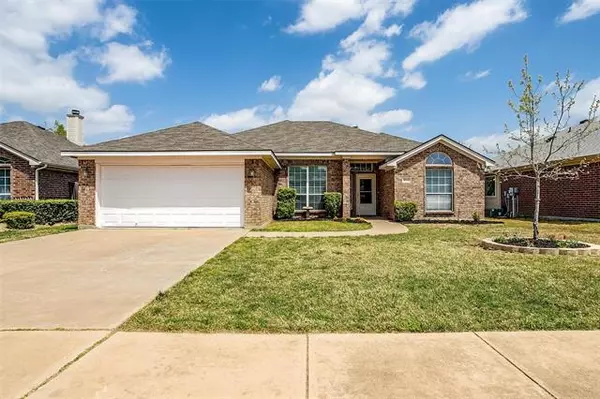 Burleson, TX 76028,648 Ridgehill Drive