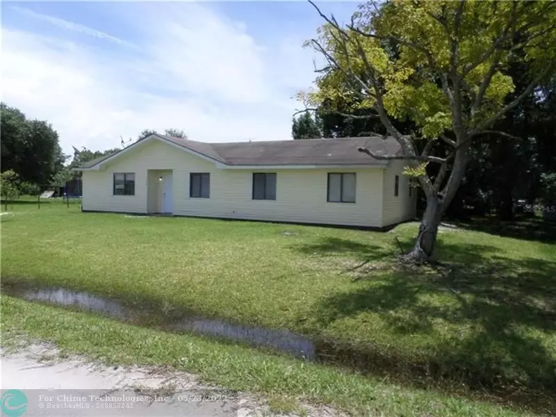 3708 NW 8th street, Okeechobee, FL 34972