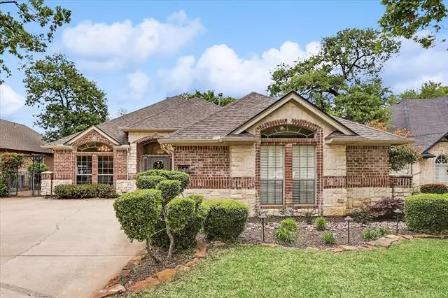 1403 Briar Meadow Drive, Keller, TX 76248