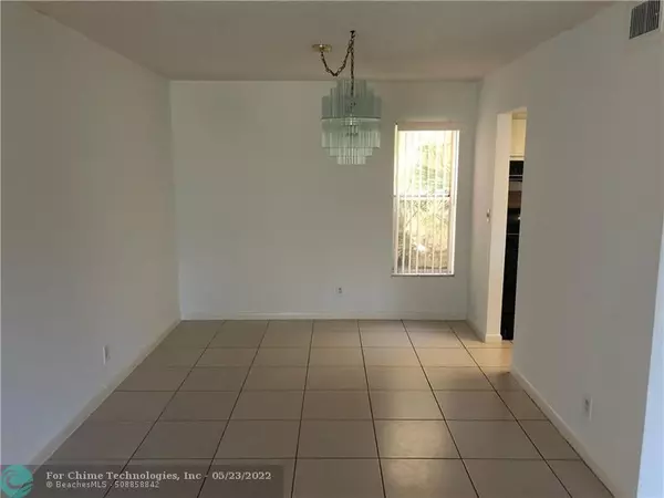 Coral Springs, FL 33065,3100 Riverside Dr  #110