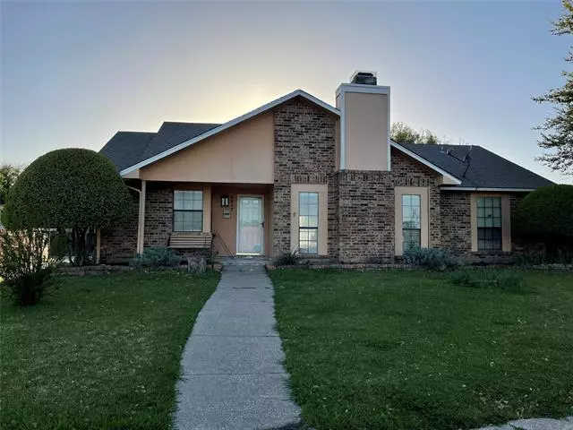 Mesquite, TX 75150,4317 Wayfaring Street