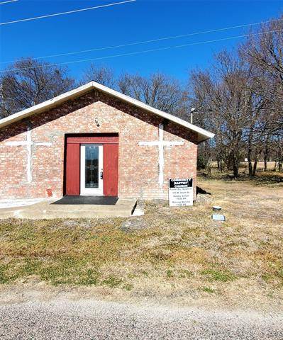 201 South Street, Nevada, TX 75173