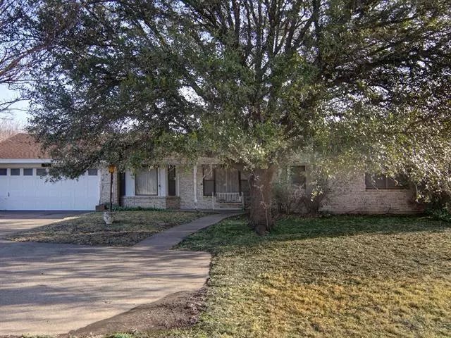 5324 Boat Club Road, Fort Worth, TX 76135