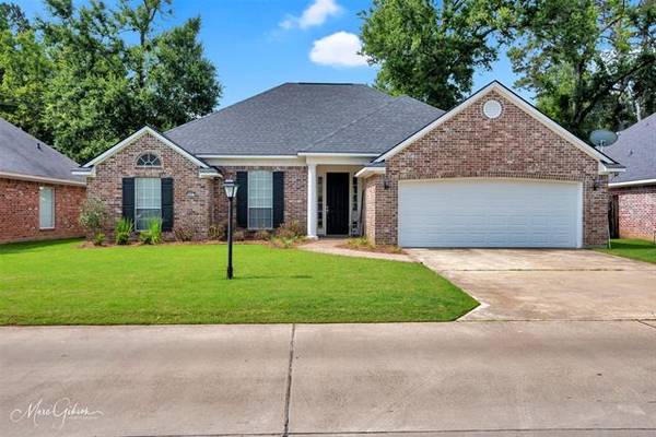 221 Harders Crossing Boulevard, Shreveport, LA 71106