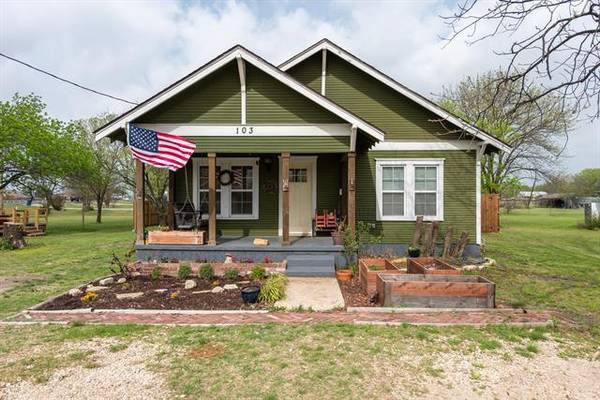 103 N Frederick Street, Ponder, TX 76259