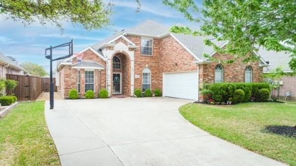 8006 Killarney Lane, Rowlett, TX 75089