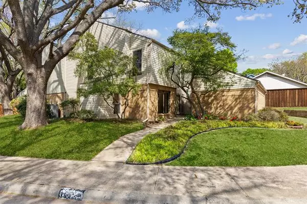 8402 Richardson Branch Trail, Dallas, TX 75243