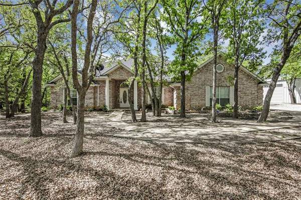 108 County Road 2250, Valley View, TX 76272