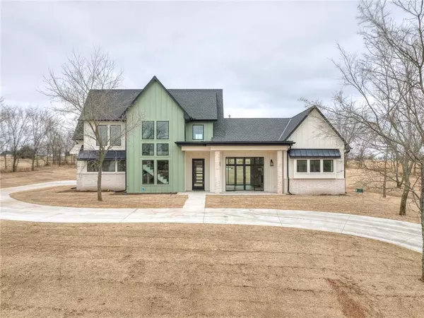 2562 Sandplum Lane, Goldsby, OK 73093