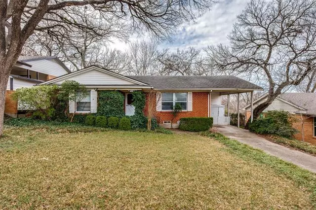 Dallas, TX 75218,935 Bridget Lane