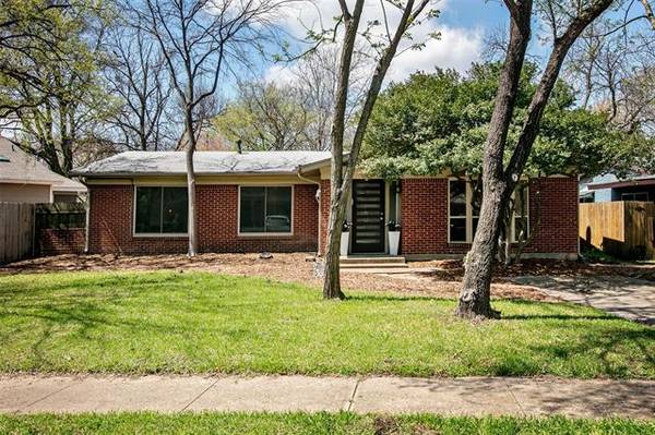 10311 Kilkenny Place, Dallas, TX 75228