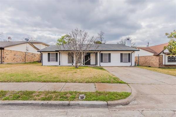 216 E Grubb Drive, Mesquite, TX 75149