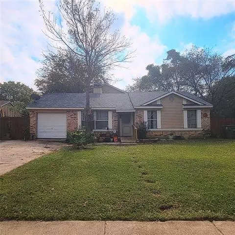 6728 Umphress Road, Dallas, TX 75217