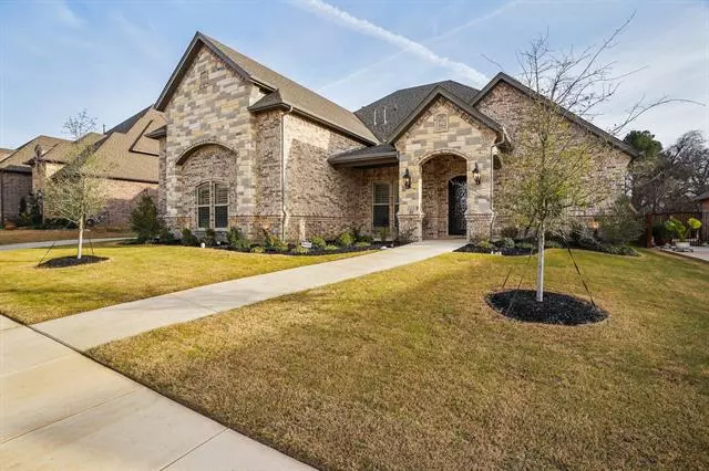 7322 Winding Way Drive, Arlington, TX 76001