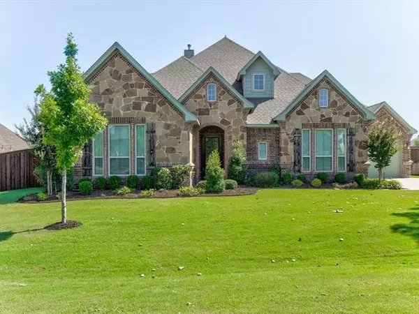 Burleson, TX 76028,712 Falls Creek Court