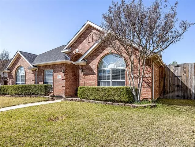 417 Jenkins Lane, Lewisville, TX 75067