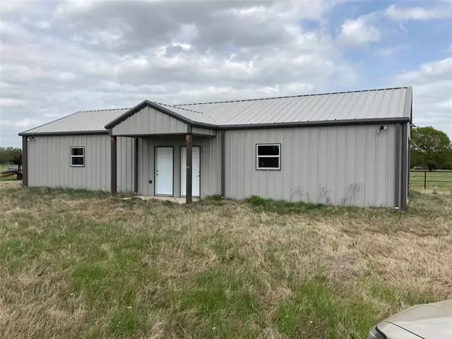 8999 County Road 353 Road, Terrell, TX 75161