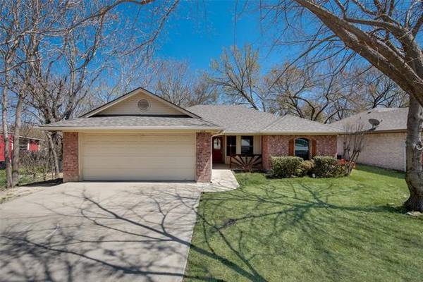 1014 Van Winkle Street, Weatherford, TX 76086