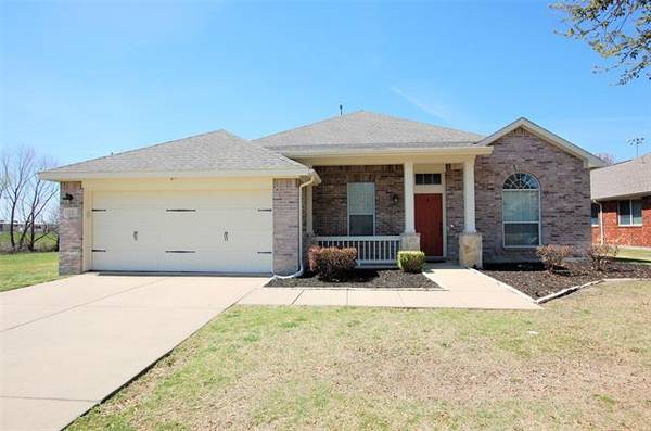 210 Chinaberry Trail, Forney, TX 75126