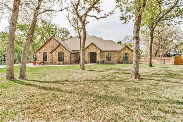 116 Mitch Court, Boyd, TX 76023