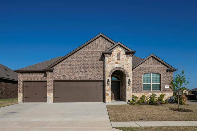 11300 Culberson Drive, Aubrey, TX 76227