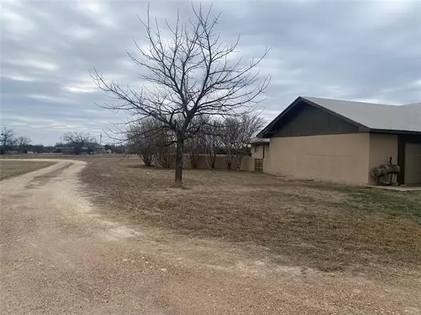 Carlton, TX 76436,179 CR 128