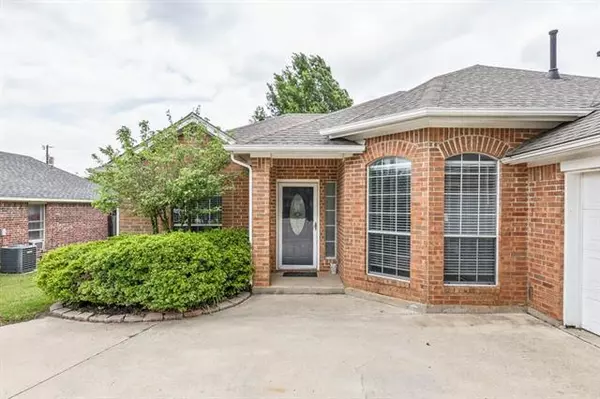 Justin, TX 76247,512 Pafford Street