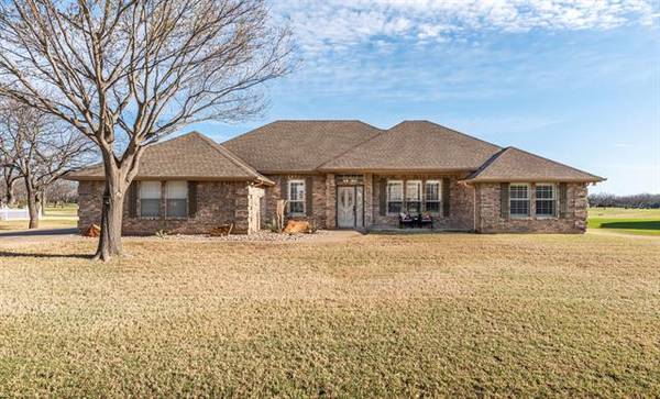 5910 Dog Leg Court, Granbury, TX 76049