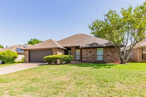 Fort Worth, TX 76134,1525 Sunny Glen Street