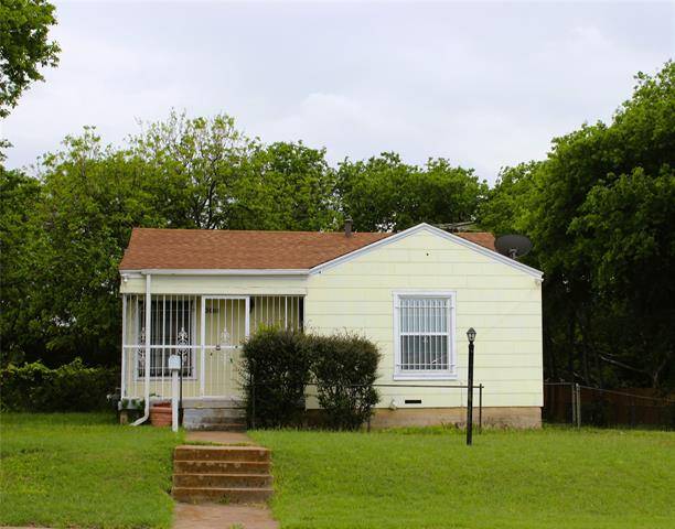 2608 Bideker Avenue, Fort Worth, TX 76105