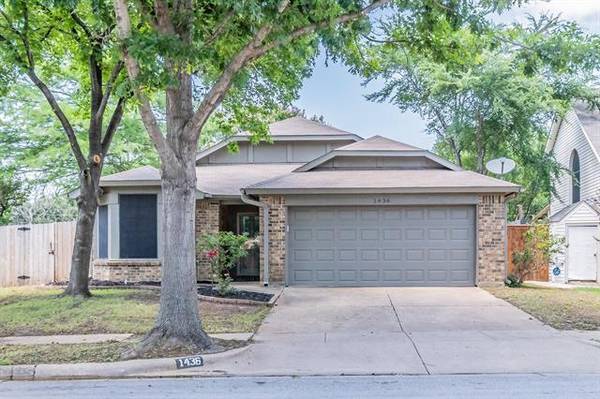 1436 Mockingbird Drive, Grapevine, TX 76051