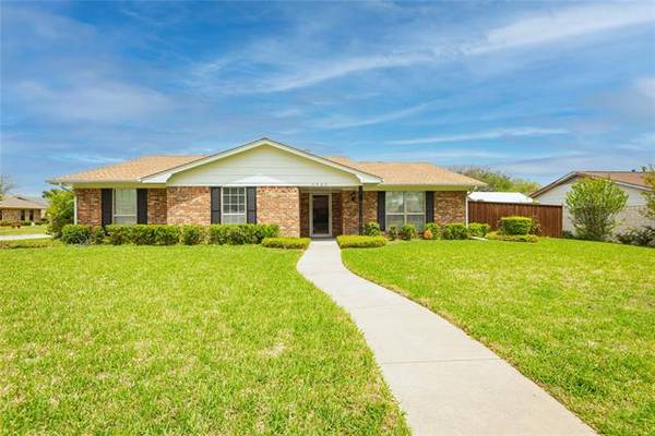 2929 Bluefield Road, Mesquite, TX 75149