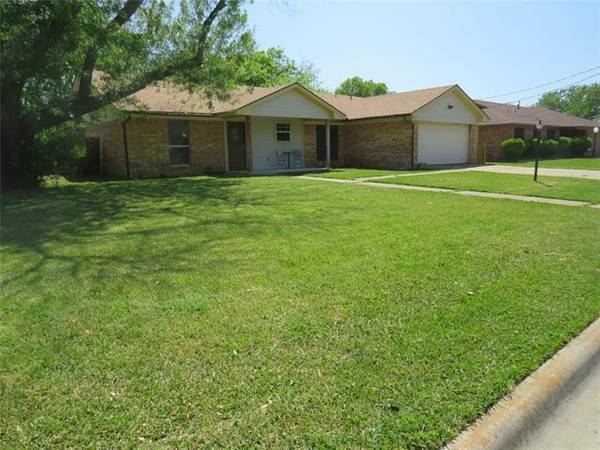 23 Cole Circle, Krum, TX 76249