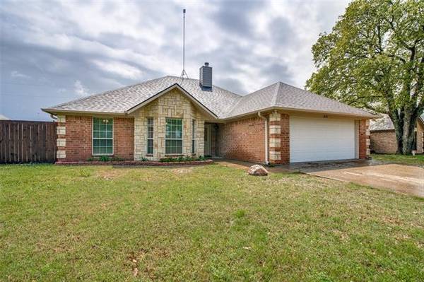 2628 Rodeo Drive, Quinlan, TX 75474