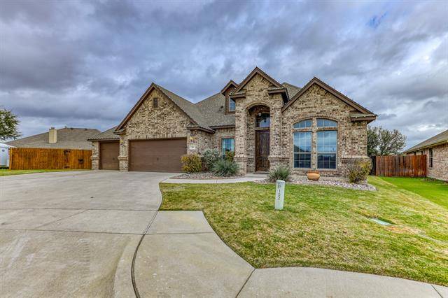 106 Crest Ridge Court, Weatherford, TX 76087