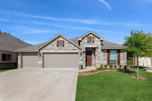 Burleson, TX 76028,1020 Weeping Oak Drive