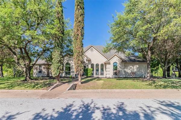 10009 Seville Drive,  Fort Worth,  TX 76179