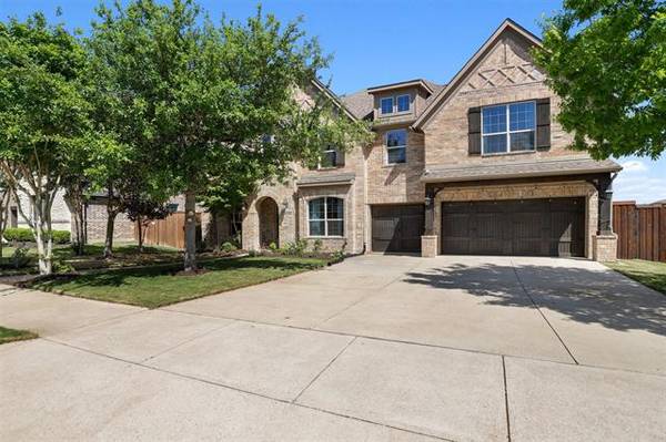 4582 Whispering Lake Drive, Frisco, TX 75036