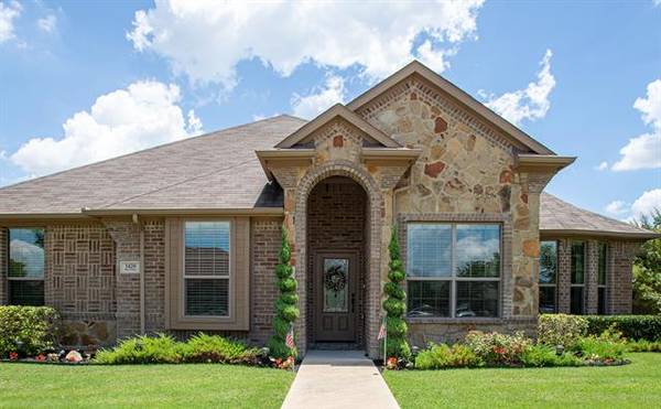 1420 High Meadow Drive, Royse City, TX 75189