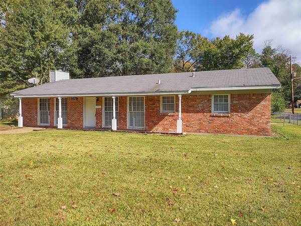 8961 Hilton Drive, Shreveport, LA 71118