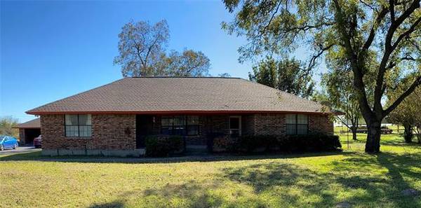 809 Park Road, Chico, TX 76431