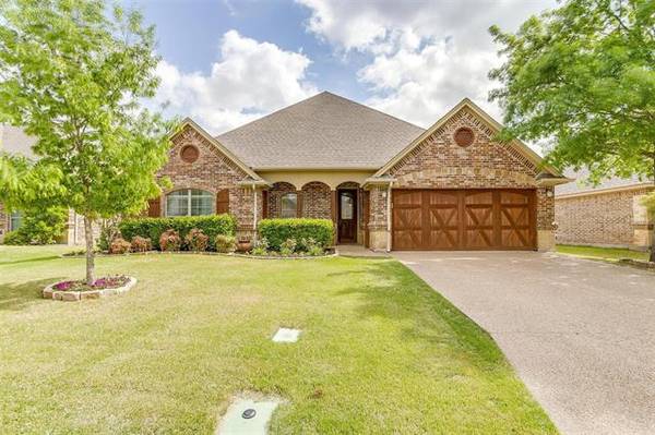 105 Sawgrass Drive, Willow Park, TX 76008