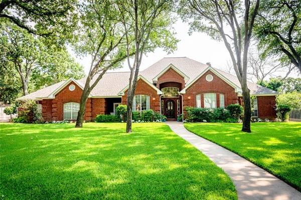 428 Starlight Drive, Keller, TX 76248