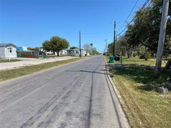 Aransas Pass, TX 78336,325 W Gile Avenue