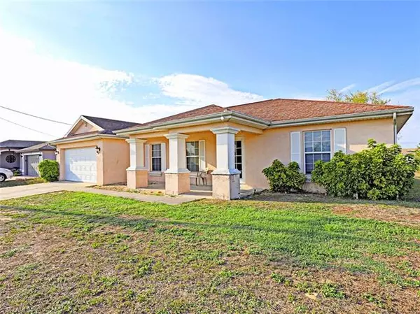 621 Kismet PKY E, Cape Coral, FL 33909