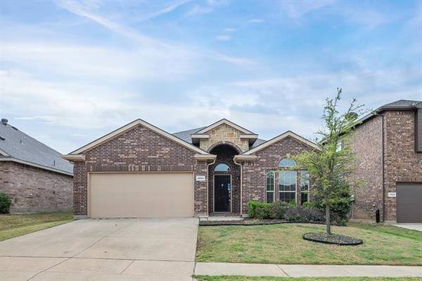 4004 Lazy River Ranch Road, Fort Worth, TX 76262