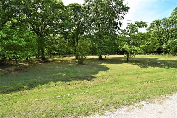 1775 Oak Circle, Scurry, TX 75158