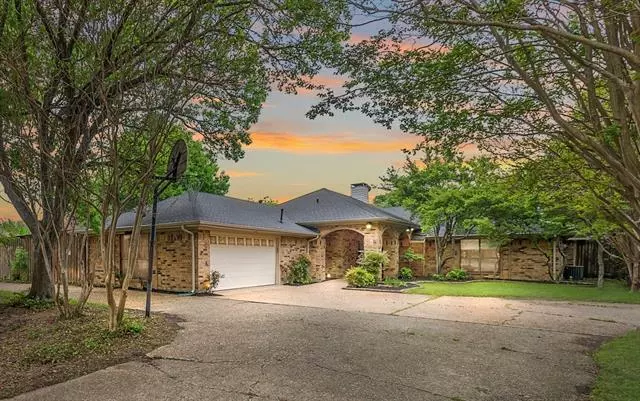 Plano, TX 75075,3520 Kingsbridge Drive